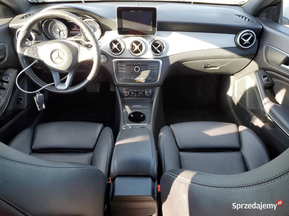 2015 MERCEDESBENZ CLA 250 uszkodzony Motoryzacja Częstochowa
