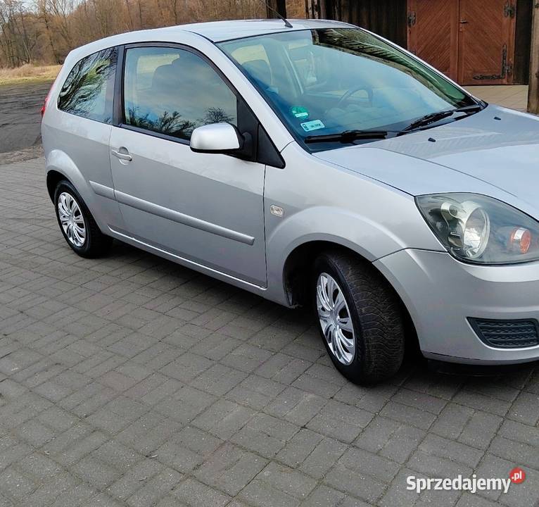 Warta Fiesta 2008 manualna Magnuszewice sprzedam