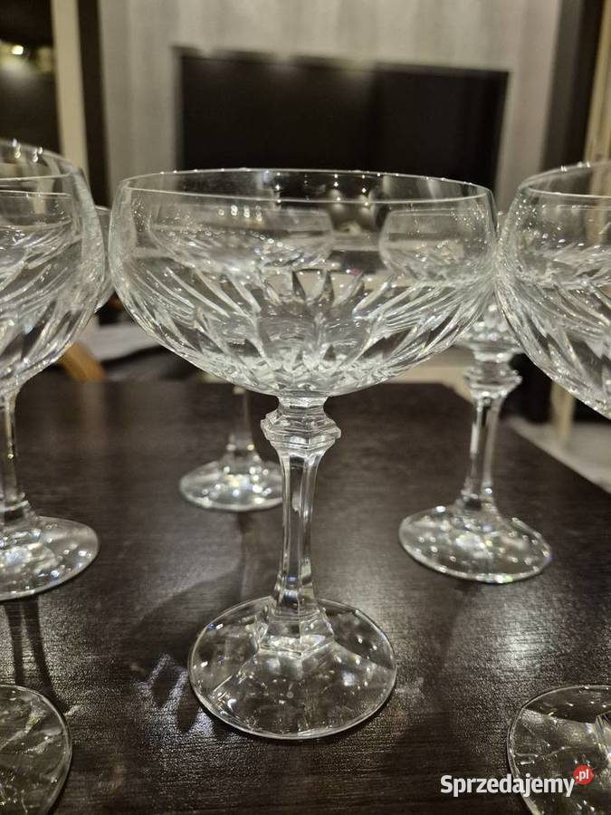 Kryształowe kieliszki do szampana wina 6 dolnośląskie Jugów sprzedam