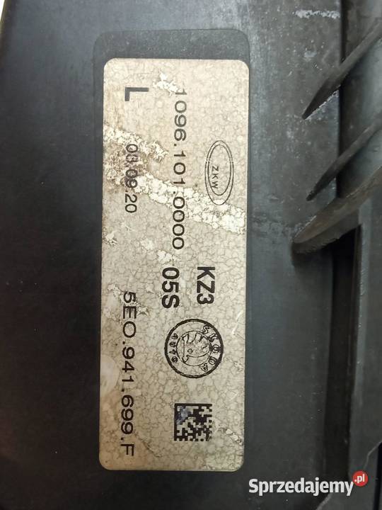 HALOGEN LEWY PRZÓD 5EO941699F Skoda Octavia III