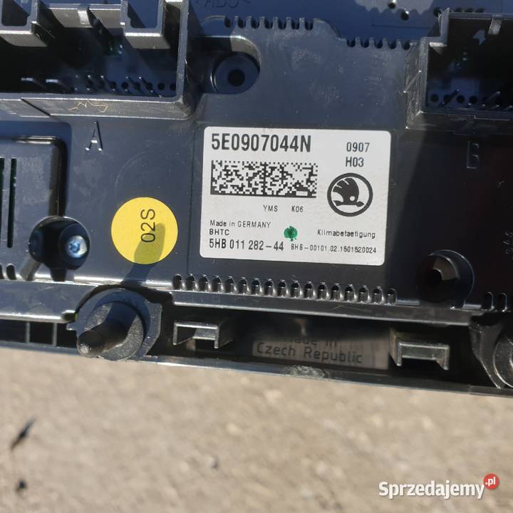 SKODA OCTAVIA III SCOUT PANEL NAWIEWU Łochowice