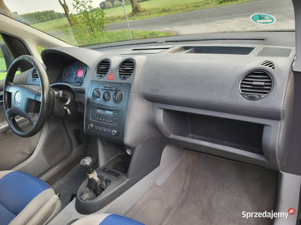 Caddy z Niemiec 14 benz osobowy 194tkm