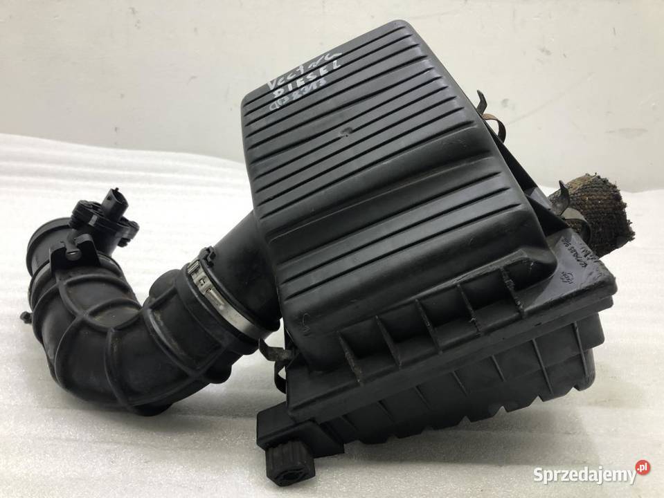 OBUDOWA FILTRA POWIETRZA OPEL VECTRA B 90499598 Obudowy filtrów