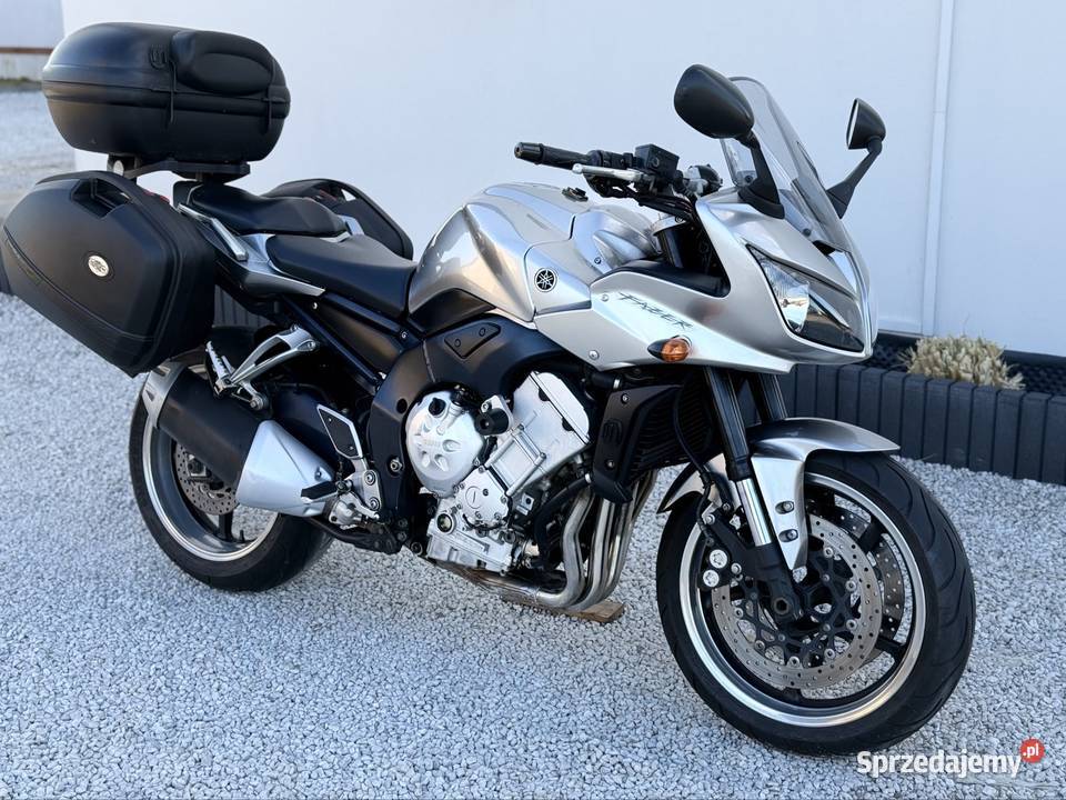 Yamaha FZ1 Doinwestowana Ładny stan Yamaha Lubanie sprzedam