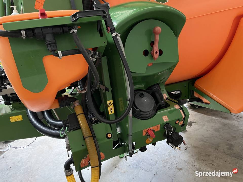 Opryskiwacz Amazone Ux5200 24m kujawsko-pomorskie Sadki sprzedam
