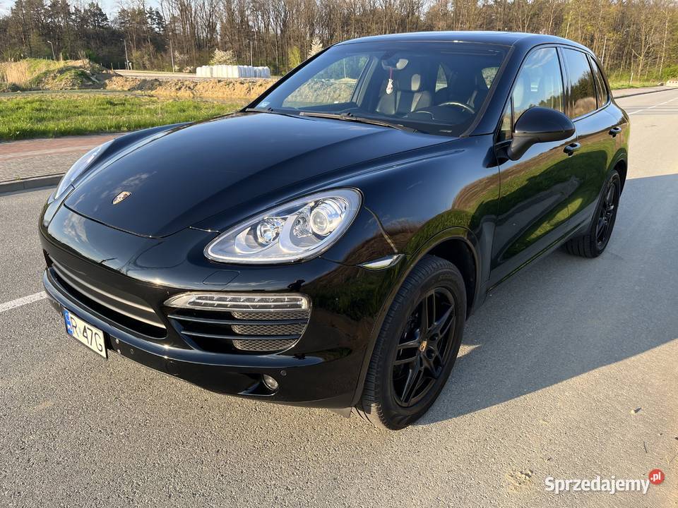 PORSCHE CAYENNE 36 300 Niski przebieg czarny podkarpackie Kolbuszowa