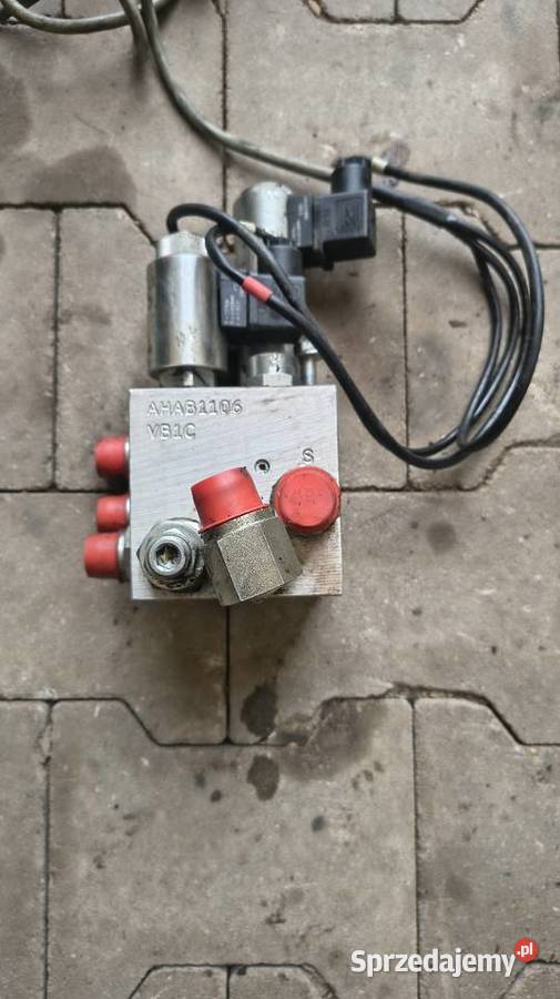 Elektrozawór Hydrauliczny DOOSAN Dx140w świętokrzyskie Staszów sprzedam
