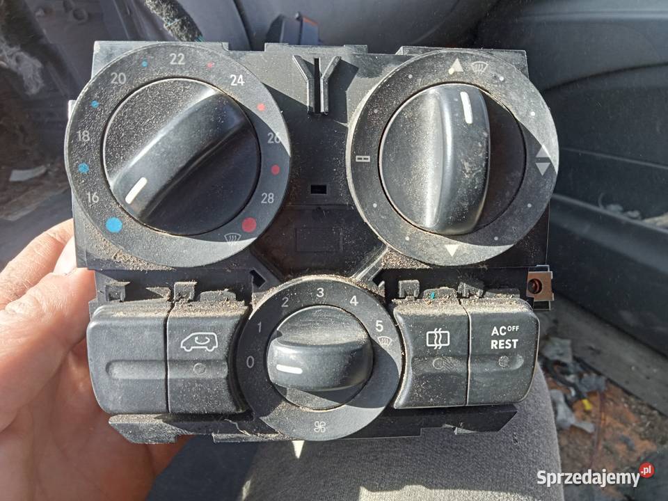 Panel nawiewu Mercedes Vito w639 A6394461328KZ Piotrków Trybunalski