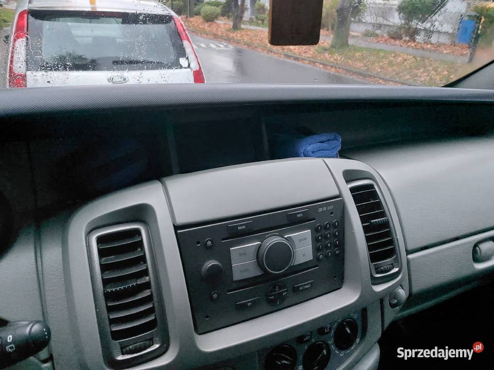 Opel vivaro long 25 cdti 9 osobowy Rok produkcji 2008 Zgorzelec sprzedam