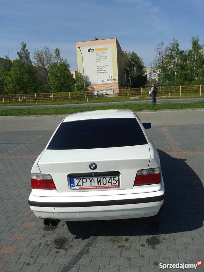 BMW e36 sedan szyberdach śląskie Częstochowa sprzedam