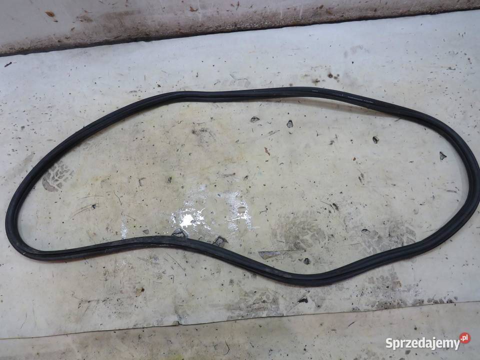 USZCZELKA KLAPY BAGAŻNIKA OPEL CORSA F