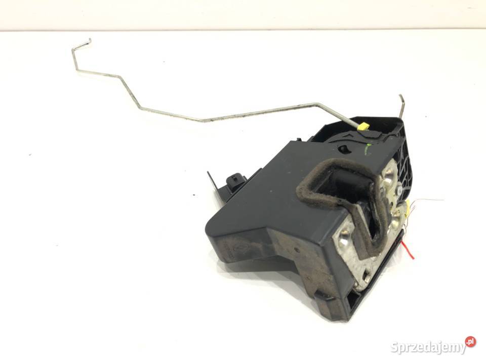 ZAMEK DRZWI LEWY PRZÓD DACIA DUSTER SUV sprzedam