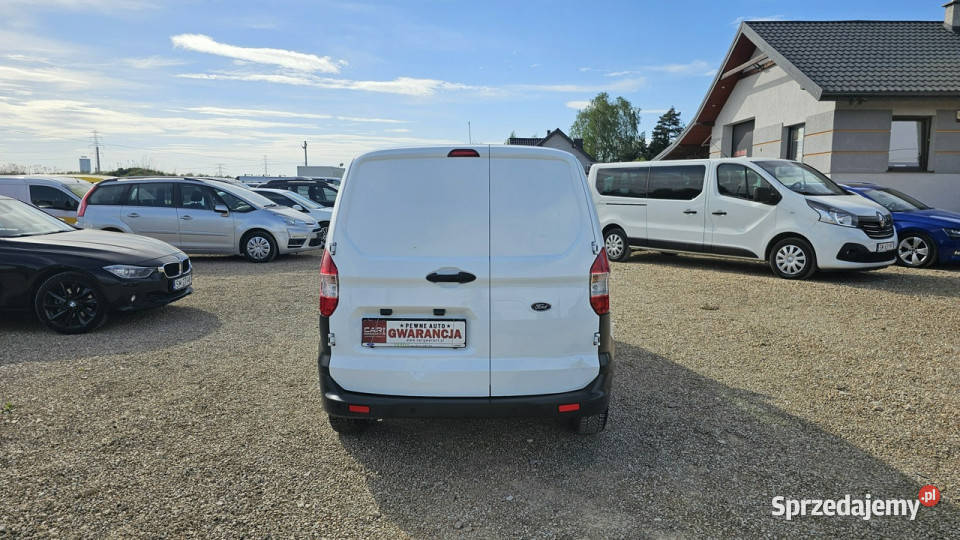Ford Transit Courier nawigacja klimawersja trend zarejestrowany w Polsce śląskie Chełm Śląski