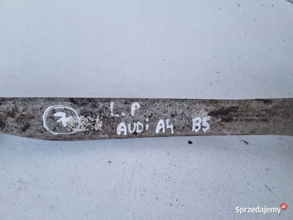 Audi A4 B5 Passat B5 PRZEDNI LEWY GÓRNY WAHACZ Części samochodowe lubelskie Chełm