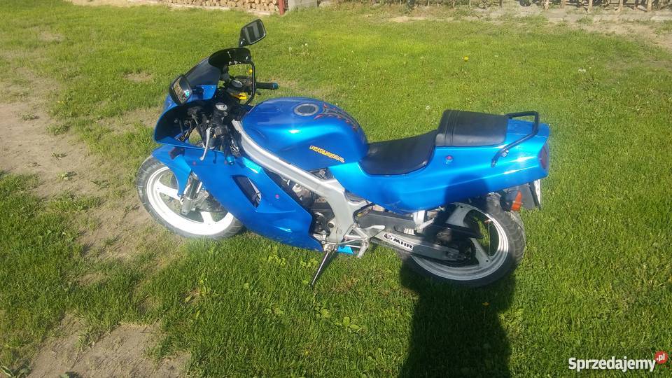 Suzuki RG 125f niebieski Łęczna