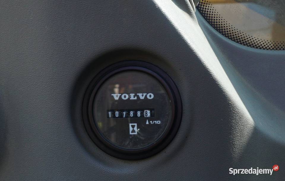 Koparka gąsienicowa Volvo EC 235L 2016 nie Jeziorko