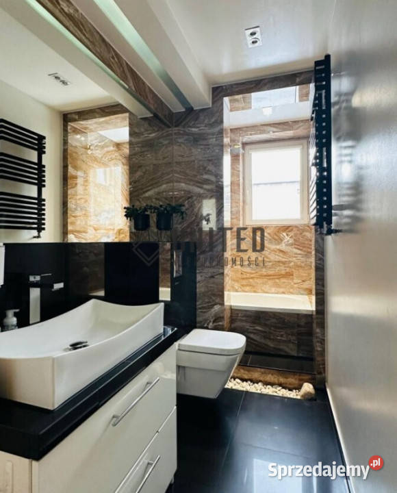 Bolesława Krzywoustego ParkGarażOgród Rok budowy 1930 Wrocław