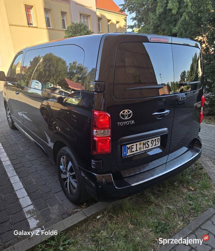 Toyotaa proace 8 osobowa Lubin