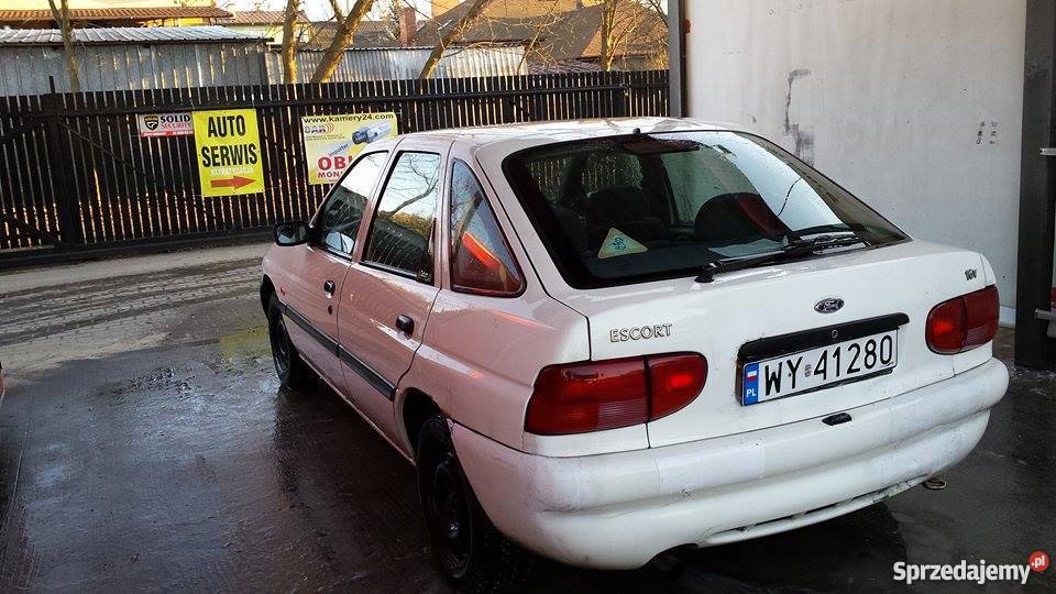 Ford Escort 16 1996 Wołomin sprzedam