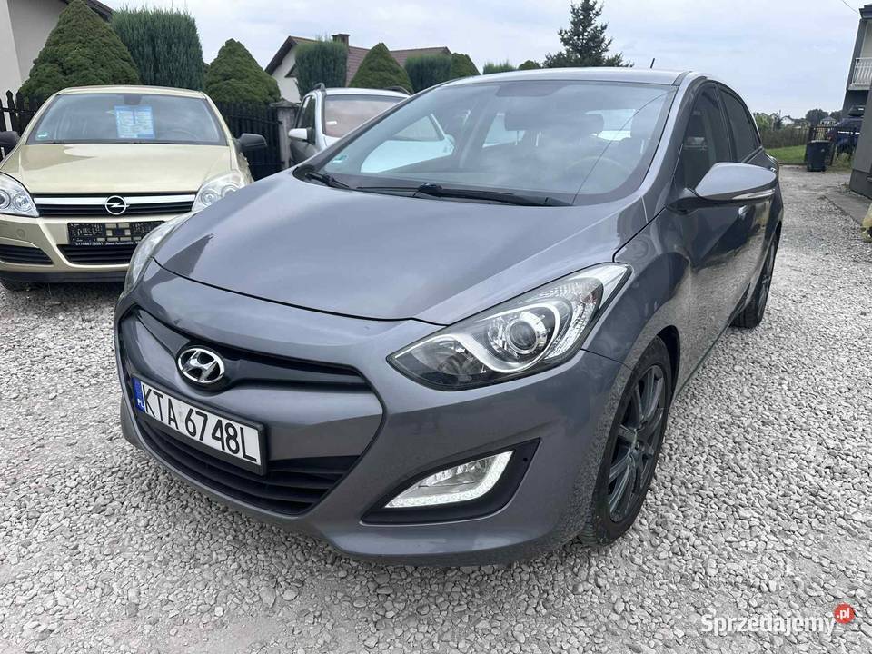 Hyundai i30 2013 Nawigacja Kamera czujnik deszczu Ładna