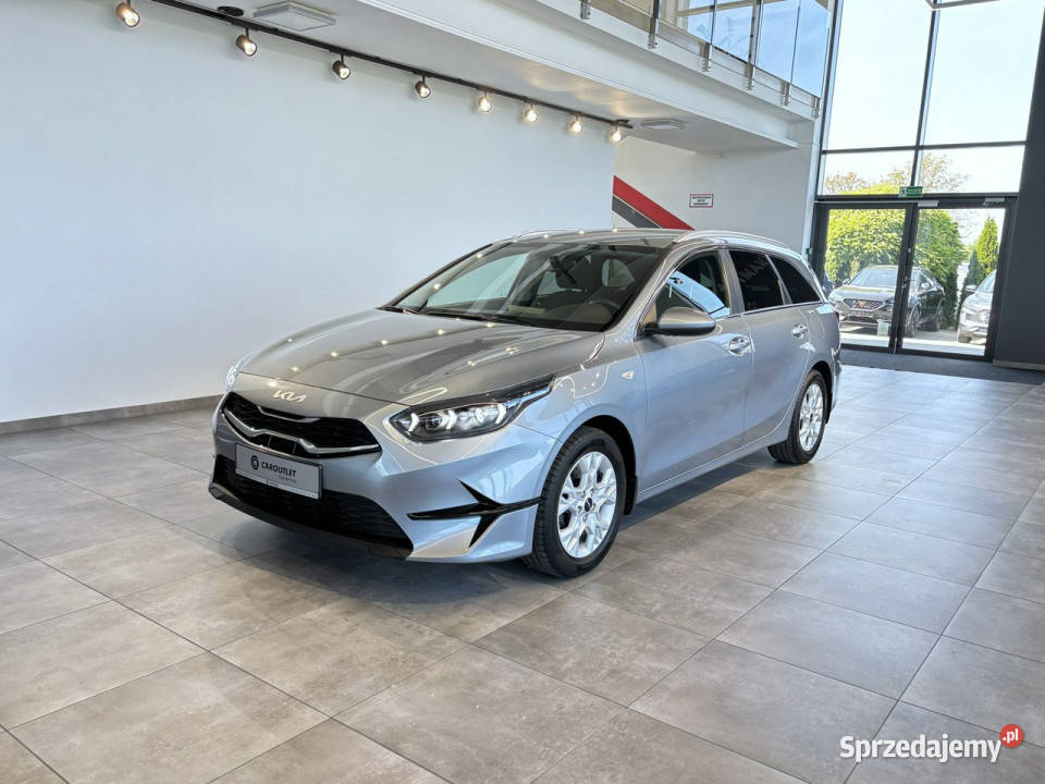Kia Ceed SW M 15TGDI 160 M6 2022 r salon I wielofunkcyjna kierownica