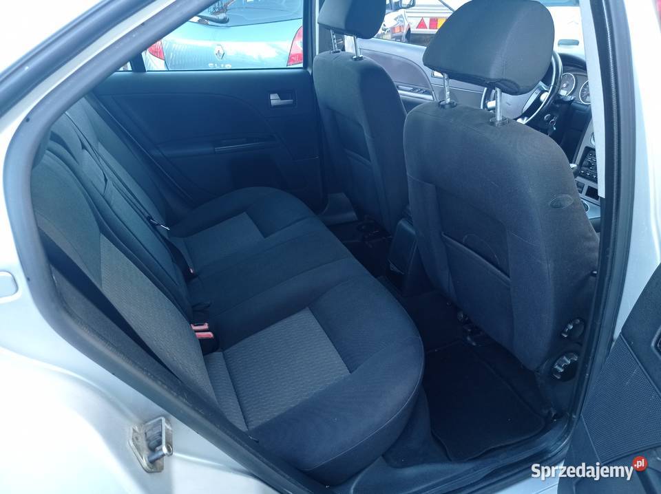 Ford Mondeo MK3 20 TDDI 115 Sedan lakier metallic Kraków