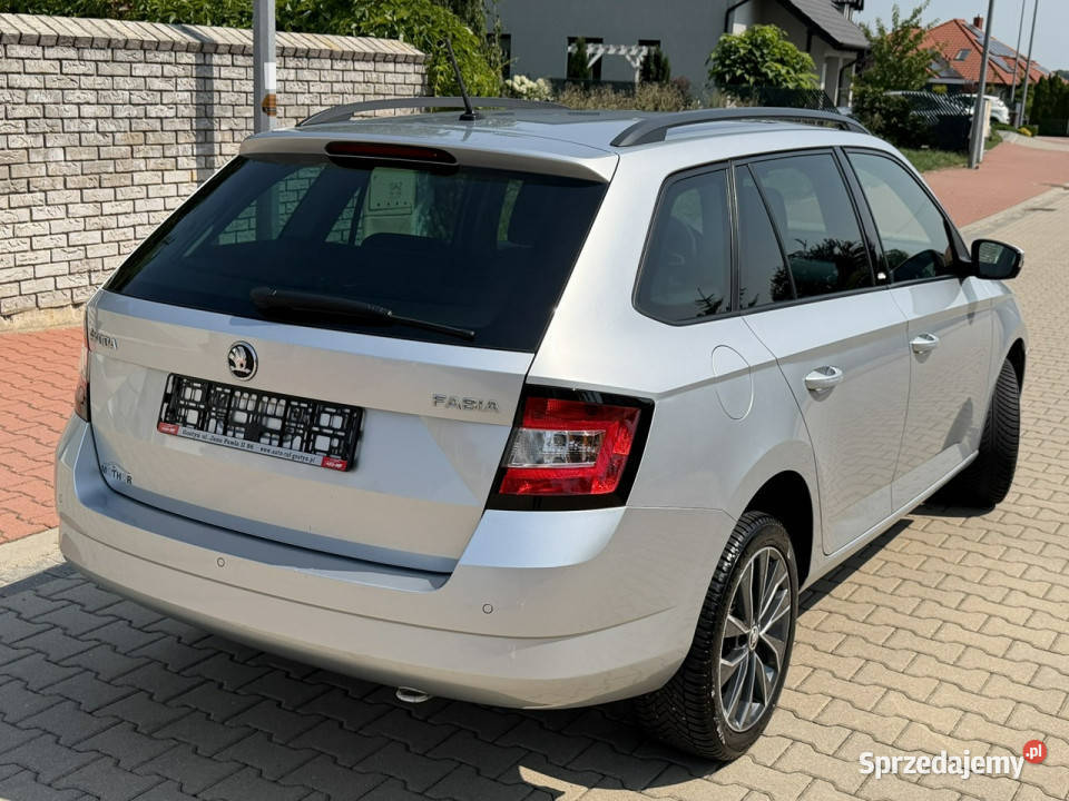 koda Fabia Skoda Fabia 14TDI 90 2015 EDITION gniazdo USB