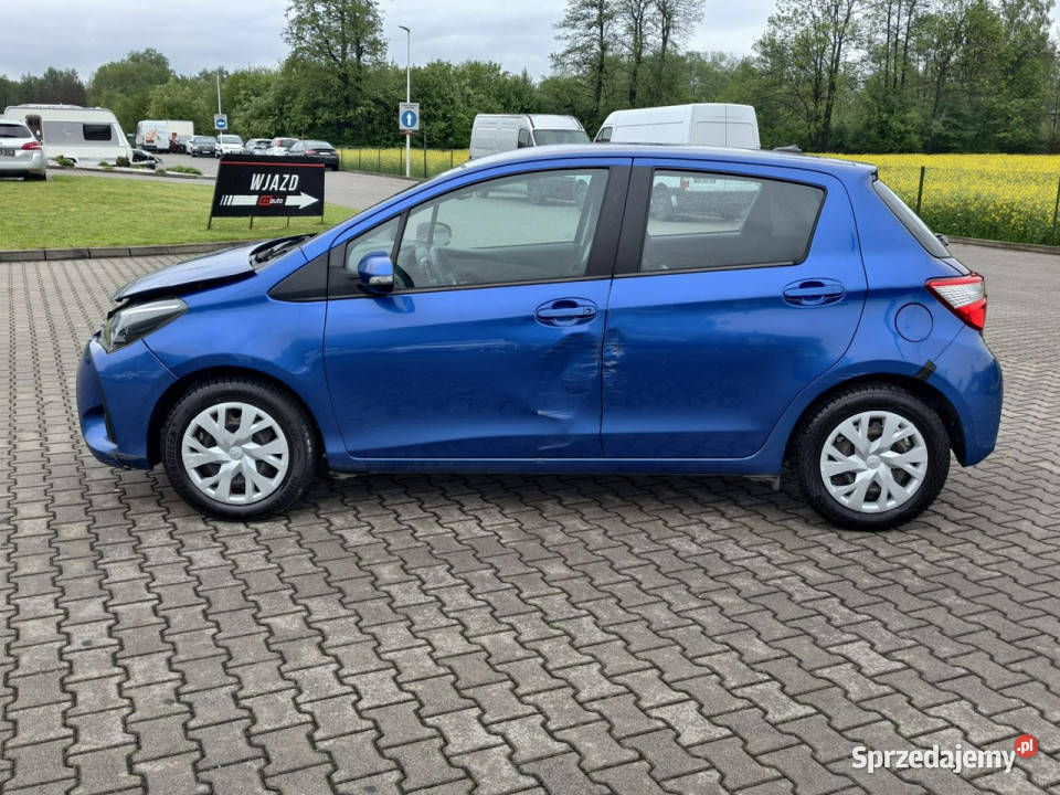 Toyota Yaris 10 benzyna 72 CIĘŻAROWY 2OSOBOWY