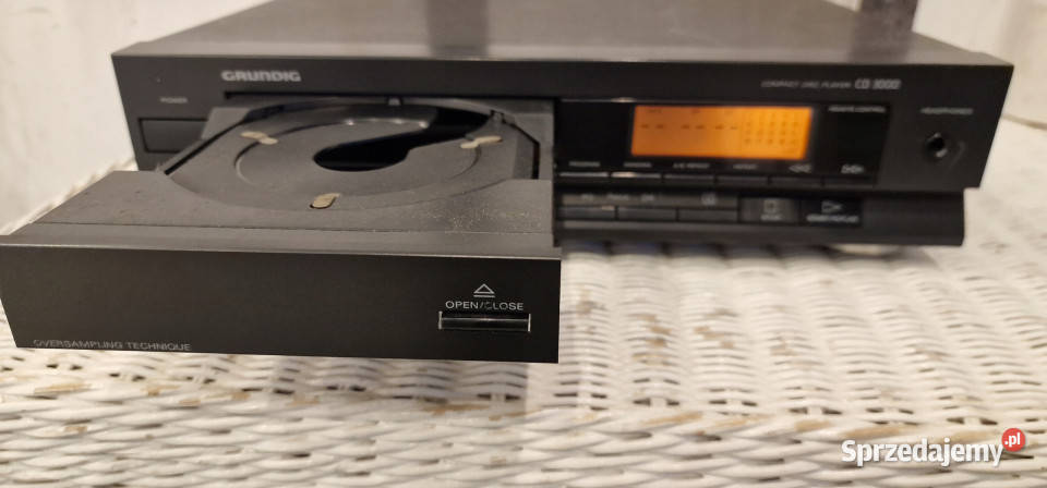 Grundig CD3000 kompaktowy odtwarzacz CD player