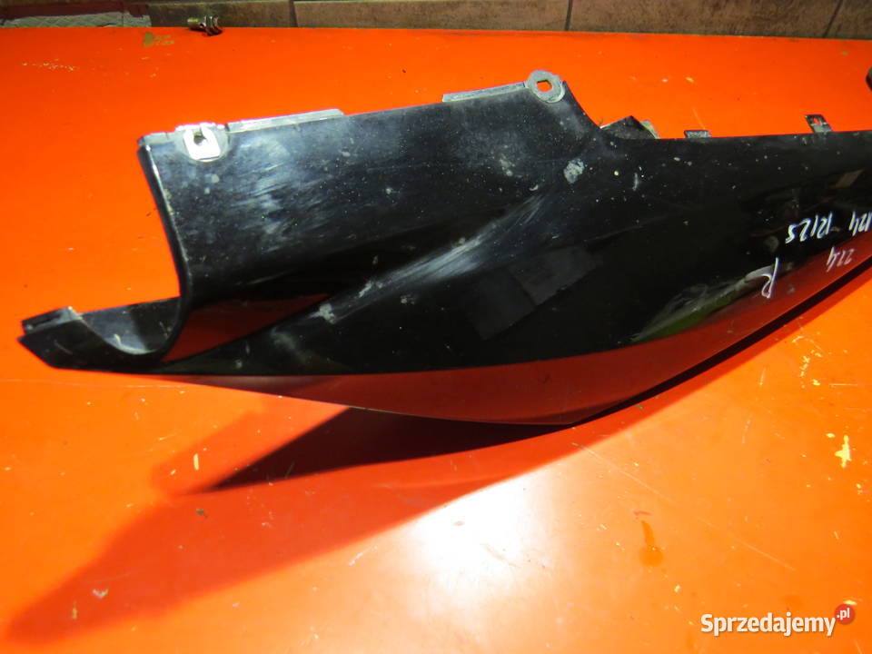YAMAHA YZF R125 R 125 0813 zadupek owiewka ogon Warszawa