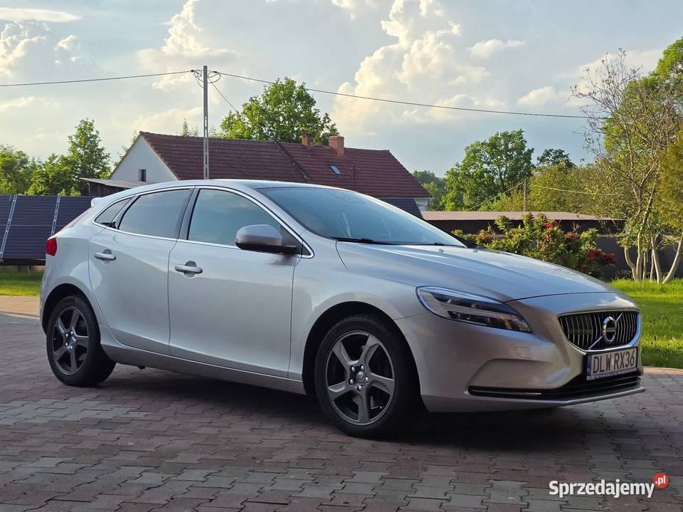 Volvo V40 II D3 Geartronic Inscription 20 d 150 201357km Ubocze