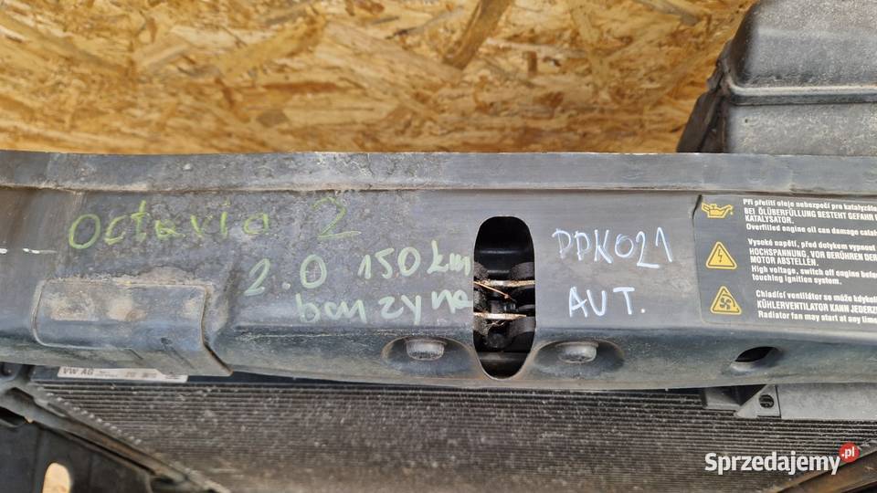 SKODA OCTAVIA 2 II 20 AUTOMAT PAS PRZEDNI osobowe Słowikowo sprzedam