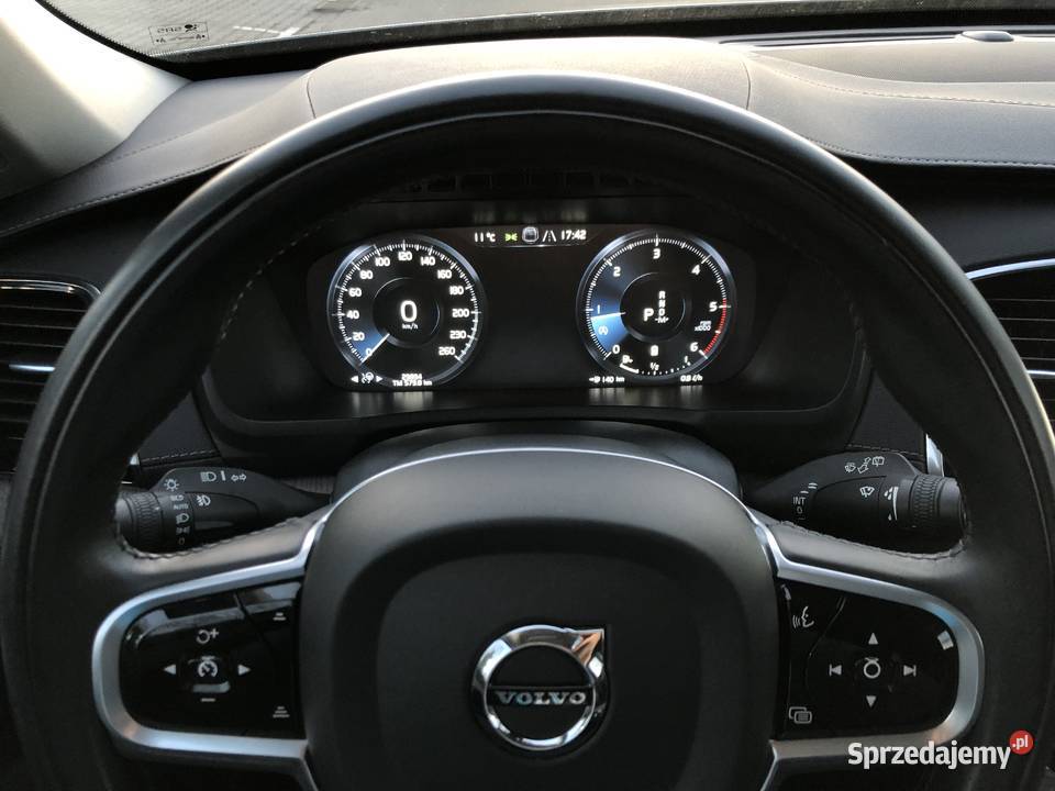 Volvo XC90 LIFT B5 2021r 20 Diesel 250 Navi wielofunkcyjna kierownica sprzedam