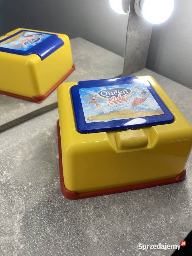 Opakowanie dozownik na chusteczki na chusteczki Jasło
