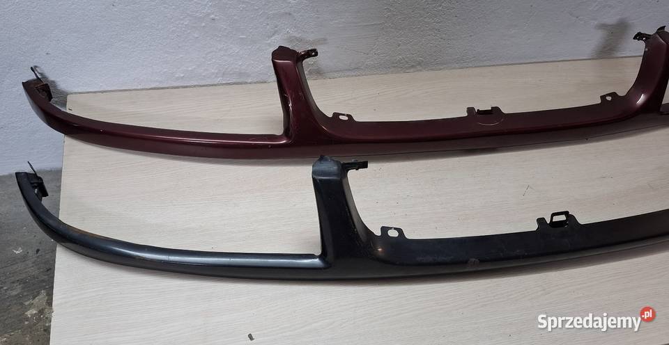 Listwa Pod Lampy Vw Passat osobowe Listwy i nakładki świętokrzyskie Sandomierz