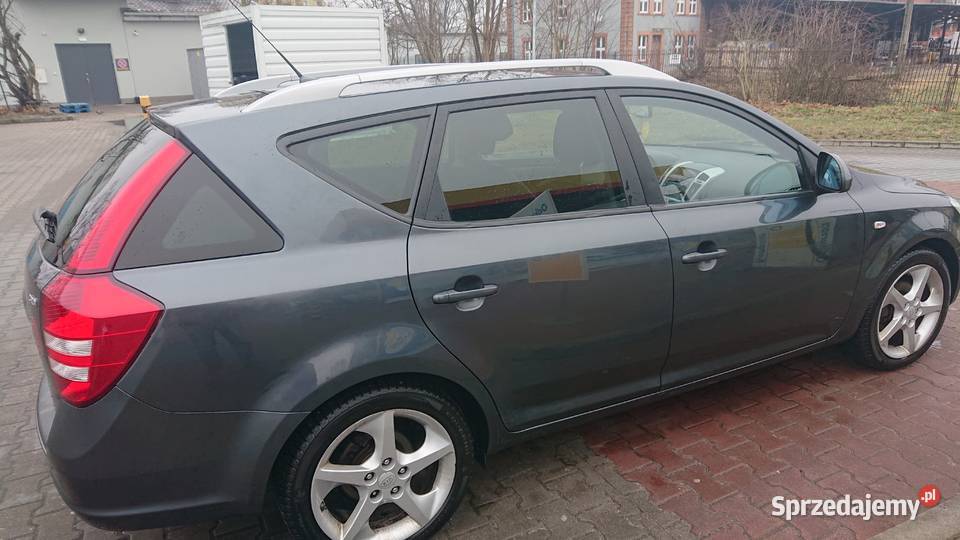 Sprzedam kia ceed kombi 16 crdi 115KM Świnoujście