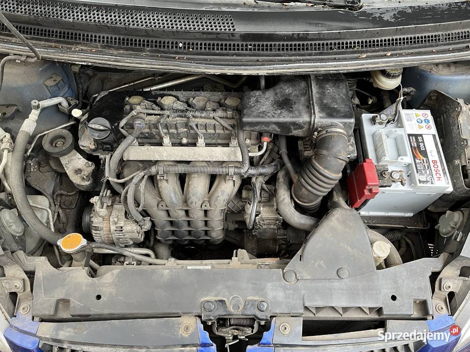 Mitsubishi Colt 2006 13 benzyna nowa nieuszkodzony Colt