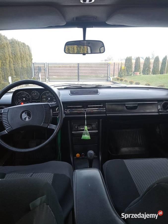 Mercedes w 115 Przeworsk