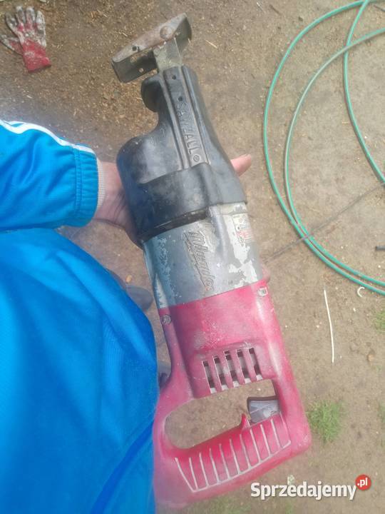 Piła szablasta milwaukee Krzywda