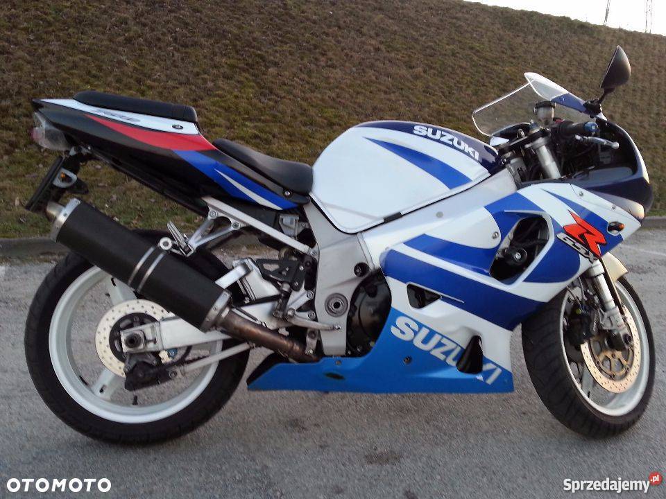 SUZUKI GSXR K1 750 łańcuch Woźniki