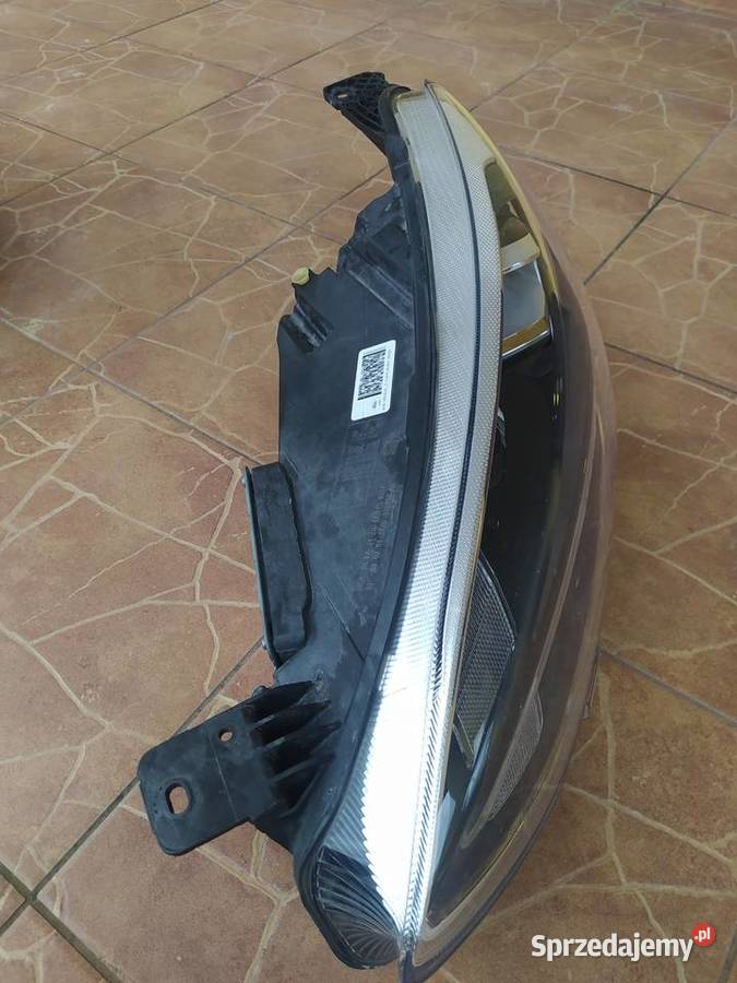 Reflektor lewy focus full led mk4 osobowe Rzeszów
