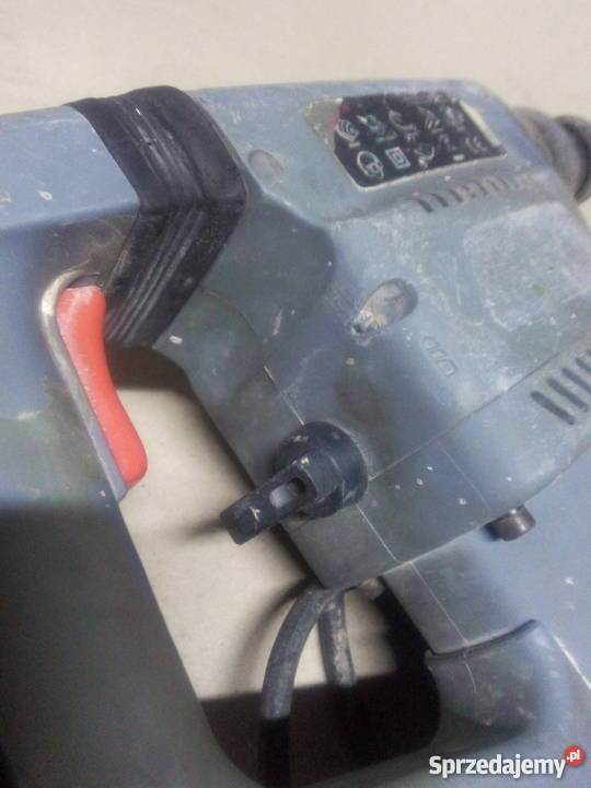 Młot udarowy GRAPHITE 58G859 900W Grzechynia