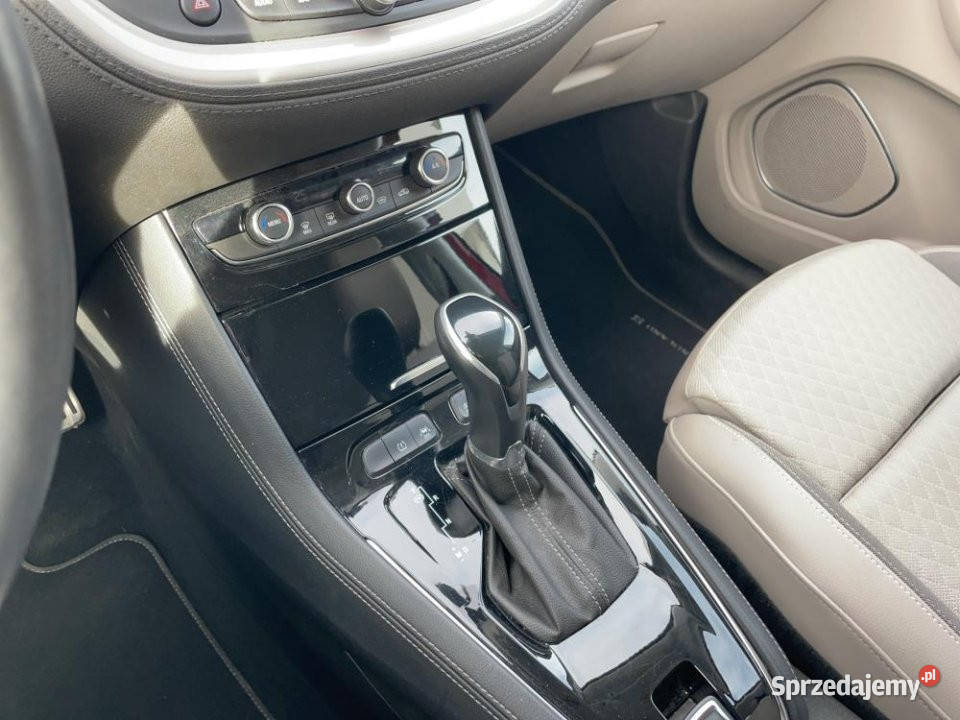 Opel Grandland X 2019r Salon Podgrzewane Fotele sprzedam