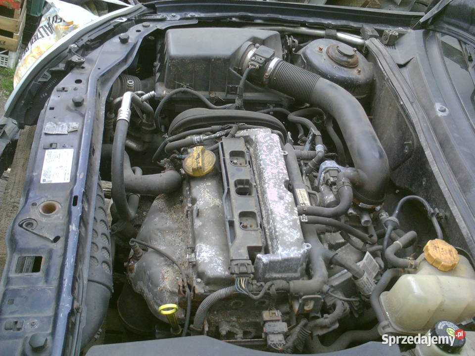 Opel vectra C 18 16v na czesci kolor granatowy Lębork sprzedam