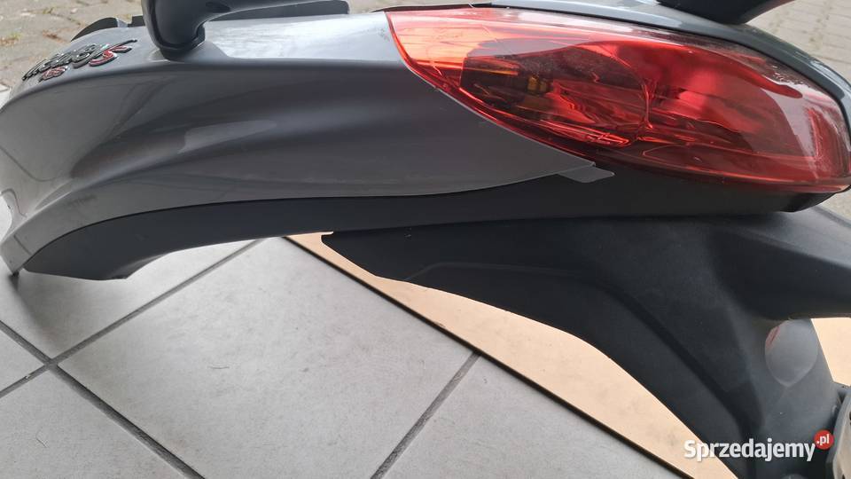Piaggio Medley S ABS 125 2023r części sztyca Świeradów-Zdrój
