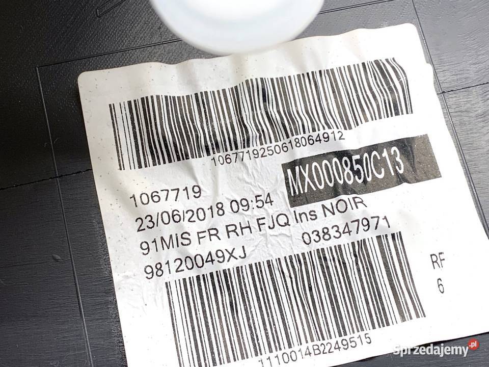 BOCZEK DRZWI PRAWY PRZÓD PEUGEOT 2008 I osobowe