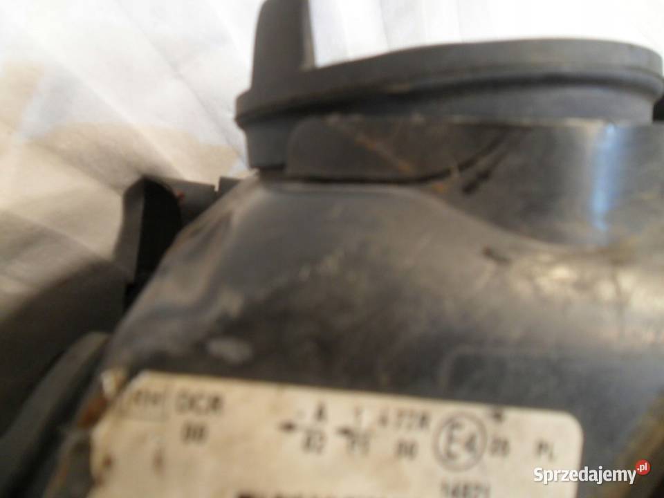 Lampa Przednia Prawa Ford Focus MK3 Xenon Nowy Tomyśl