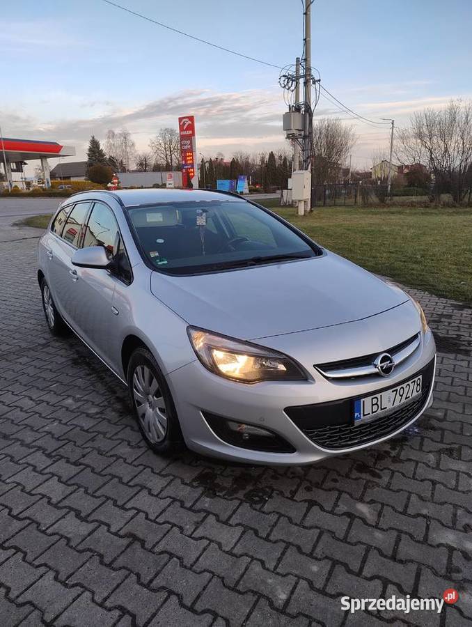 Opel astra j 2015 16d 136 przebieg 198 1600cm3 Samochody osobowe