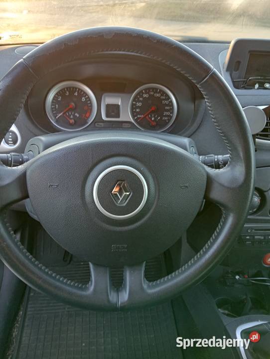 Renault Clio 3 uszkodzone 216772km Zacharzyce