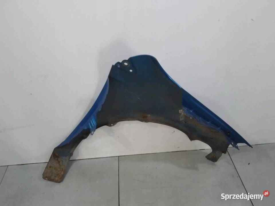 BŁOTNIK LEWY PRZÓD LIFT Toyota Yaris I 19992005 Błotniki sprzedam